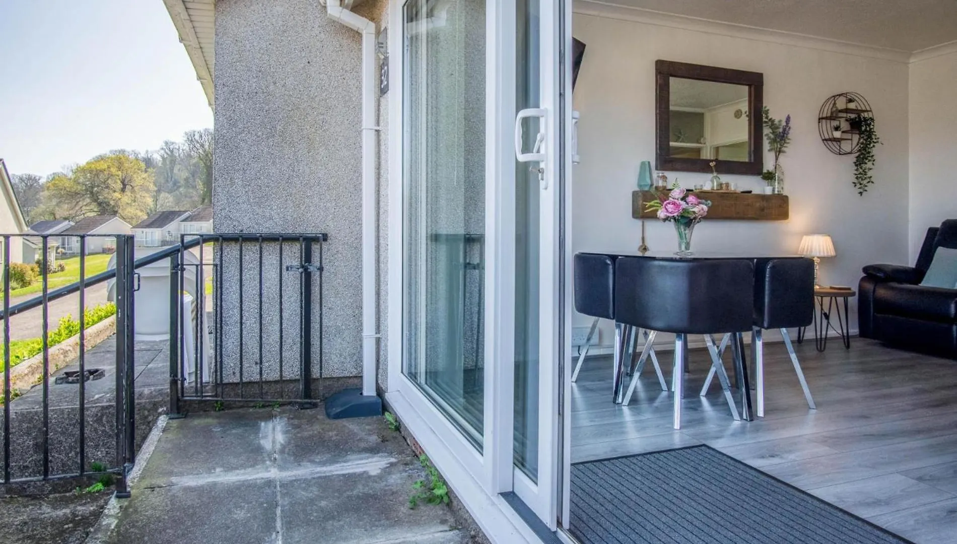 Bayview 32 - 2 Bedroom Chalet - Bayview Oxwich